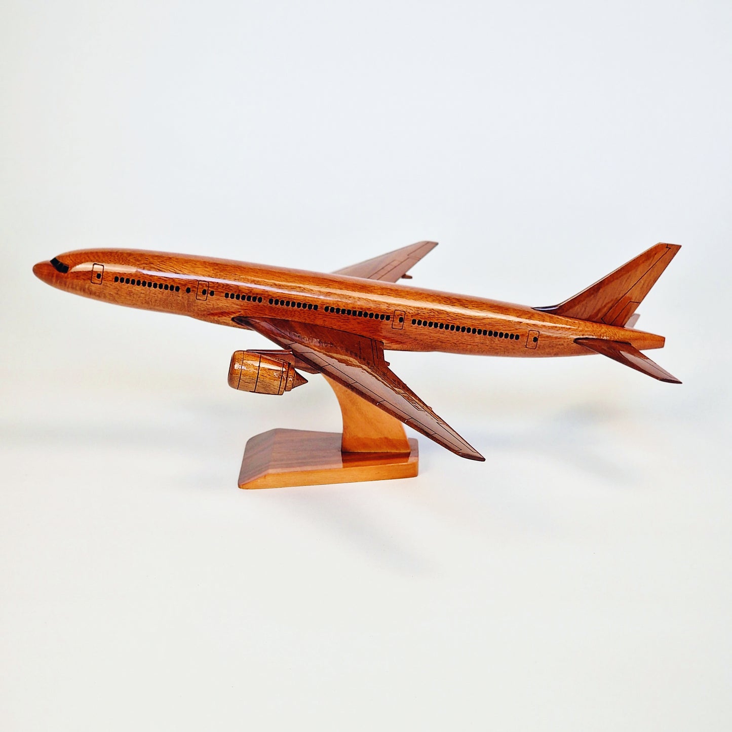 Boeing 777